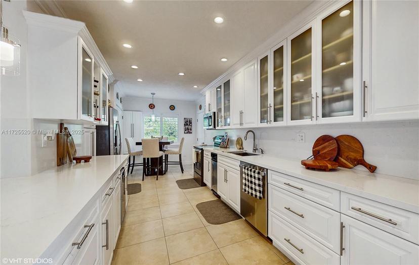Picture of 6950 SW 82Nd Ct, Miami FL 33143