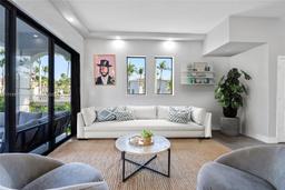 Picture of 3095 NE 208Th Ter, Aventura, FL 33180
