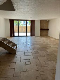 Picture of 20584 NE 6Th Ct # 20584, Miami, FL 33179