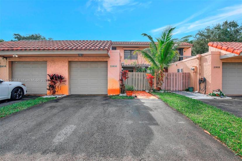 Picture of 20606 NE 7Th Ct # 20606, Miami FL 33179