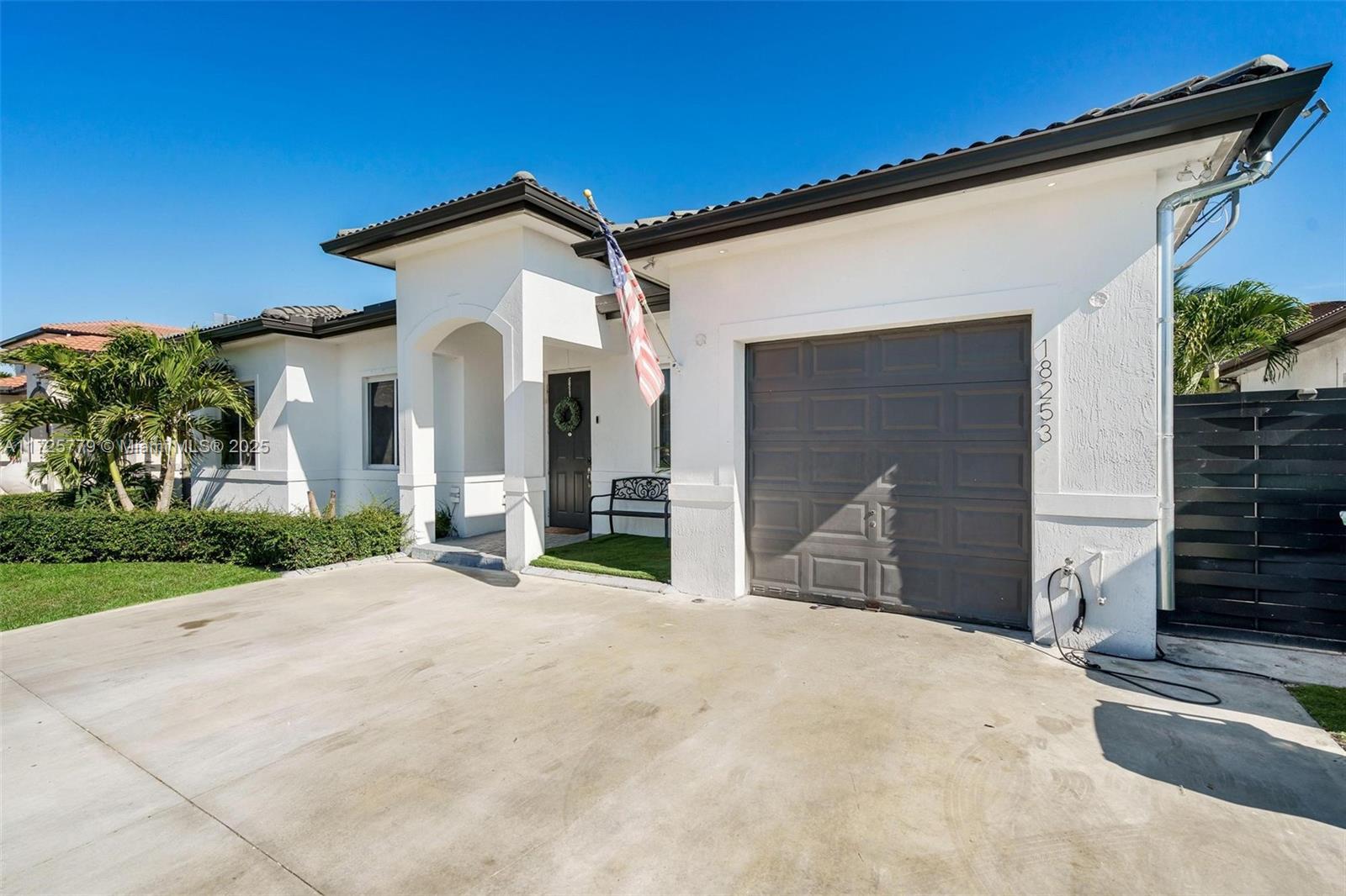 Picture of 18253 SW 152Nd Pl, Miami, FL 33187