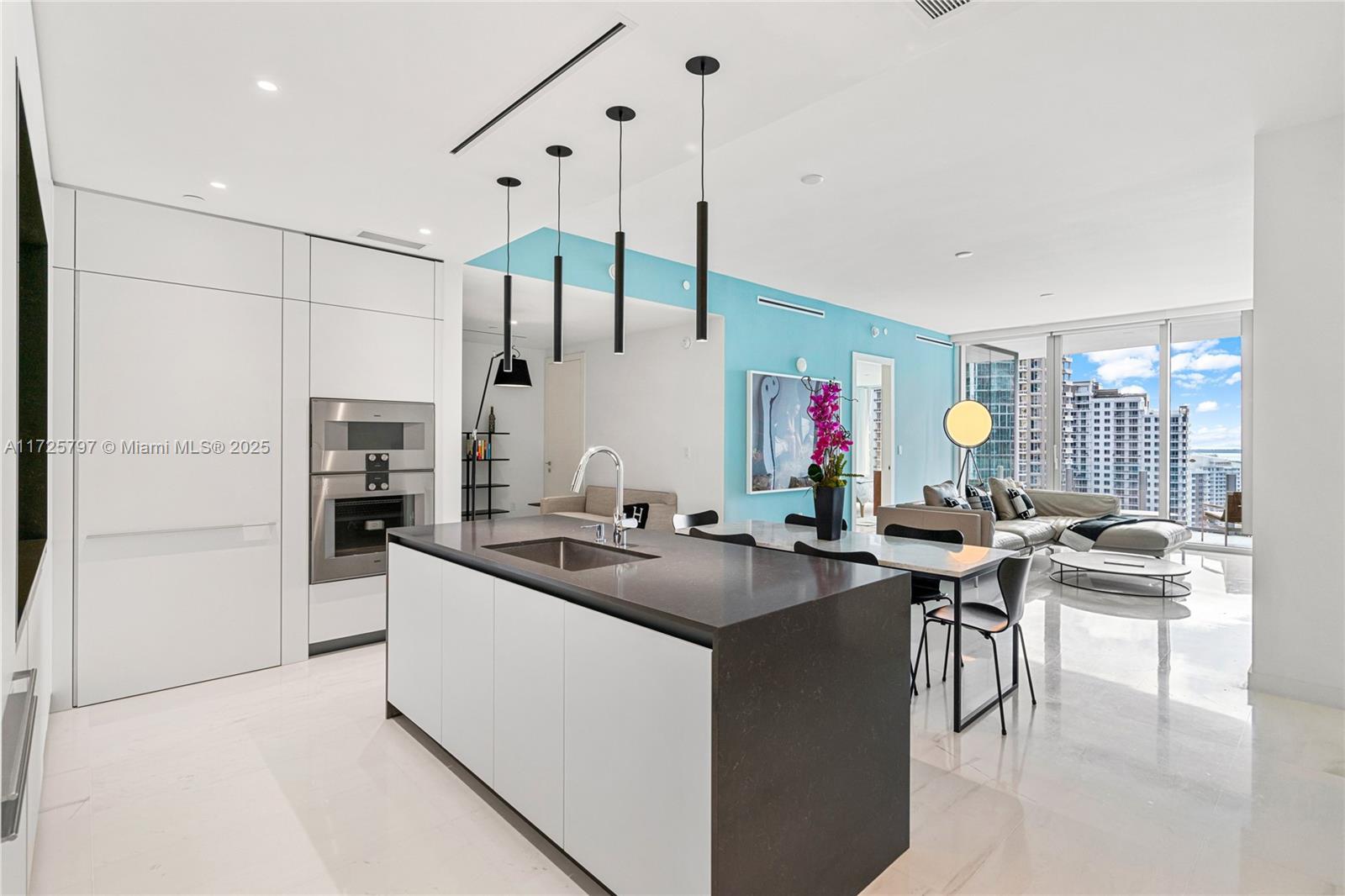 Picture of 300 Biscayne Blvd Way # 2505, Miami, FL 33131