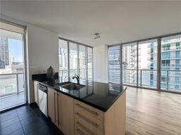 Picture of 1111 SW 1St Ave, Miami, FL 33130