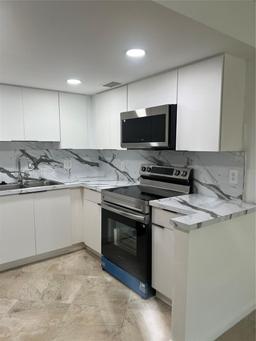 Picture of 2339 Linton Ridge Cir # E9, Delray Beach, FL 33444