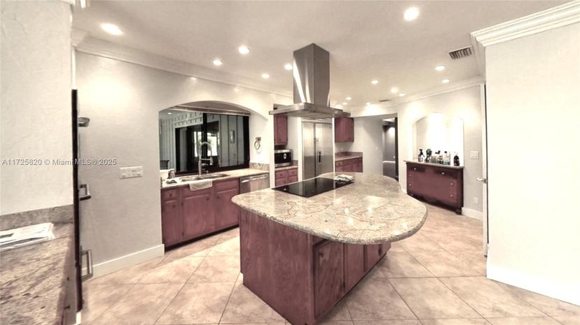 Picture of 1 E Balfour Rd E, Palm Beach Gardens FL 33418