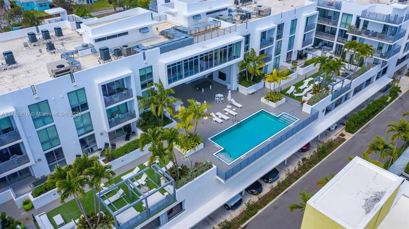 Picture of 111 SE 1St Ave # 316, Delray Beach FL 33444