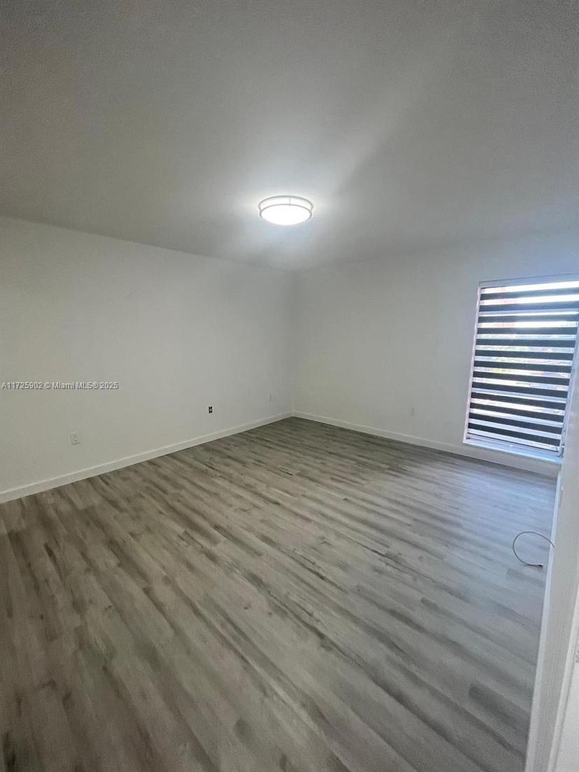 Picture of 4803 NW 7Th St # 14, Miami FL 33126