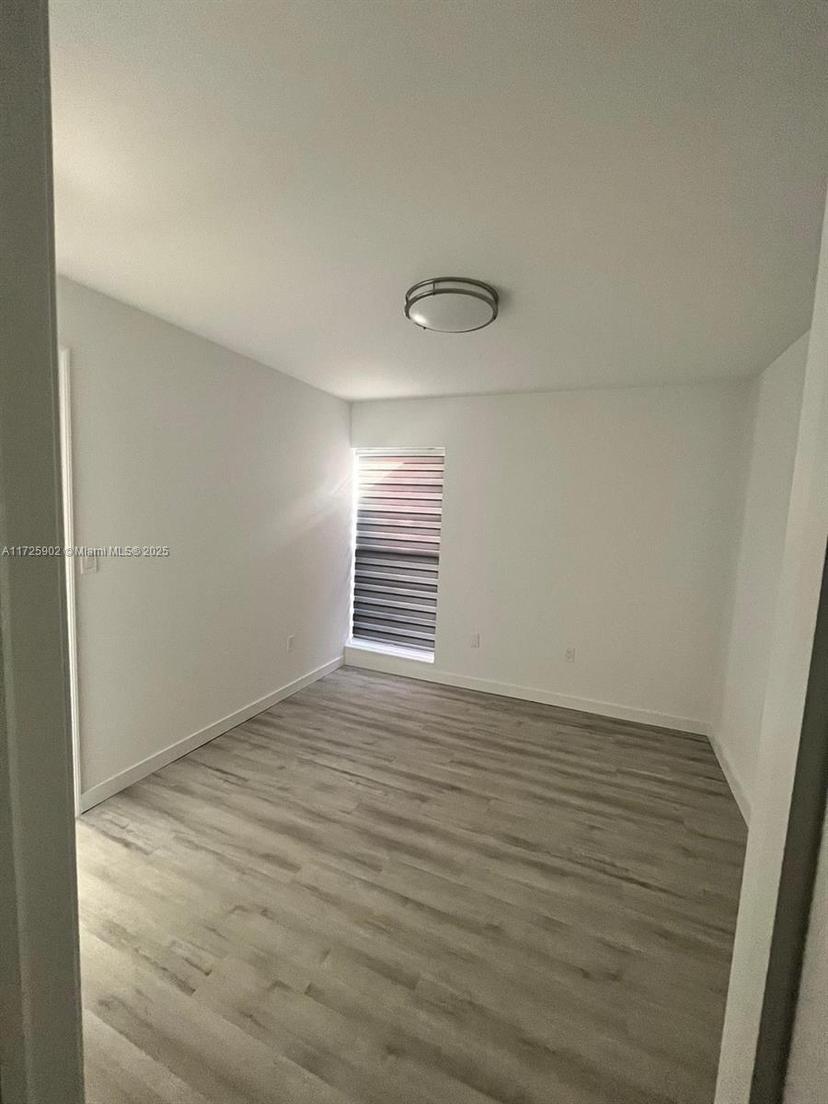 Picture of 4803 NW 7Th St # 14, Miami FL 33126