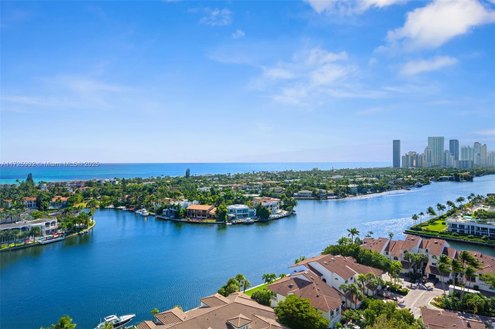 Picture of 21050 Point Pl # 1705, Aventura, FL 33180