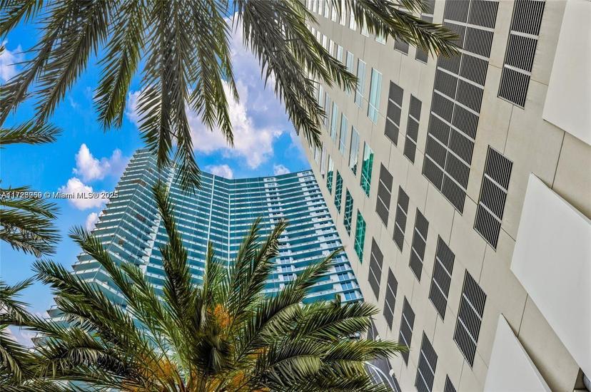 Picture of 185 SW 7Th St # 3800, Miami FL 33130
