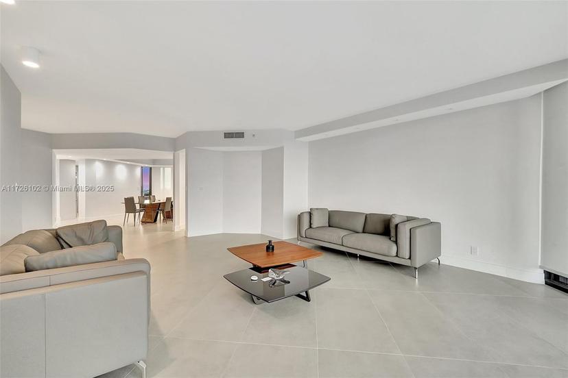 Picture of 2800 Island Blvd # 1802, Aventura FL 33160