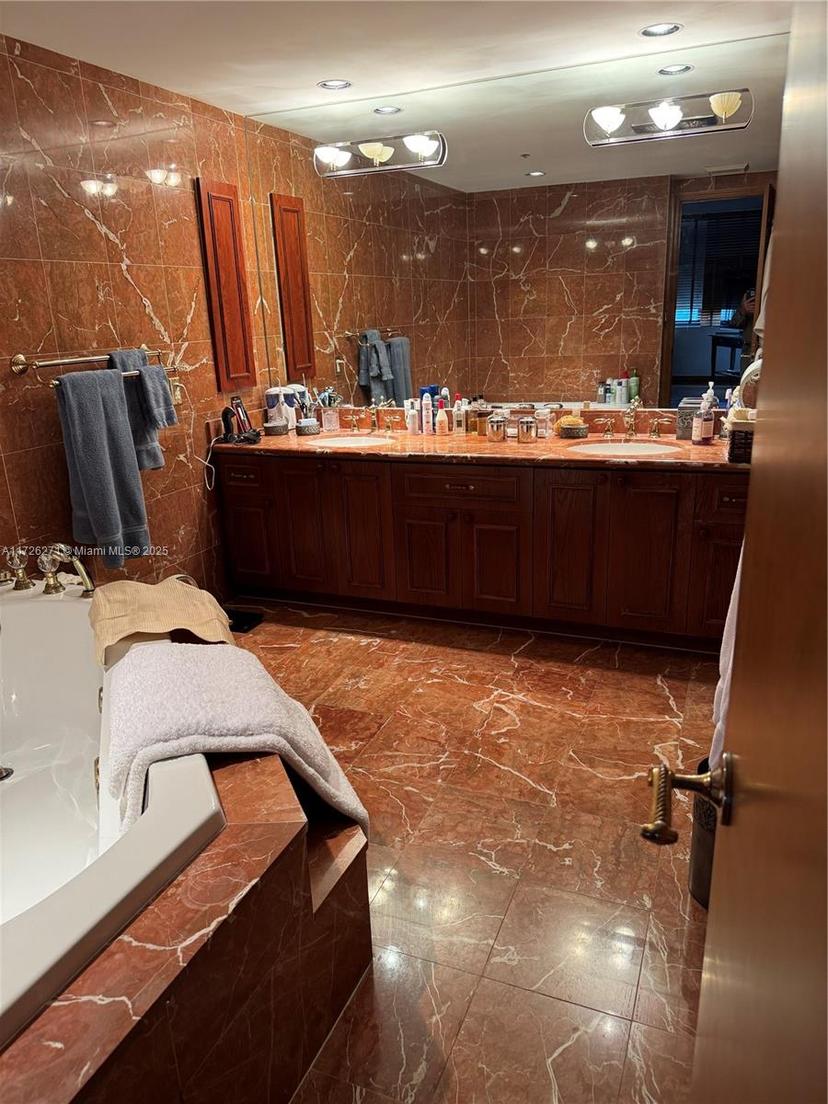 Picture of 10205 Collins Ave # 1507, Bal Harbour FL 33154