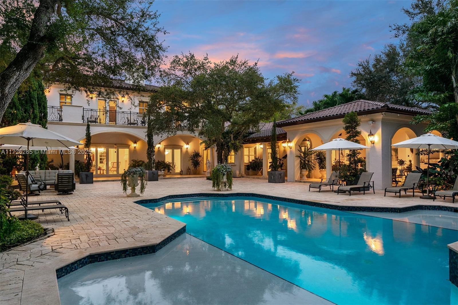 Picture of 9500 SW 62Nd Ct, Pinecrest, FL 33156