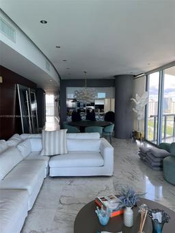 Picture of 17121 Collins Ave # 2008, Sunny Isles Beach, FL 33160