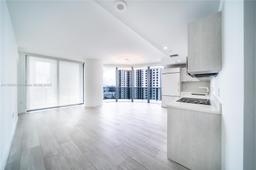 Picture of 45 SW 9Th St # 2006, Miami, FL 33130
