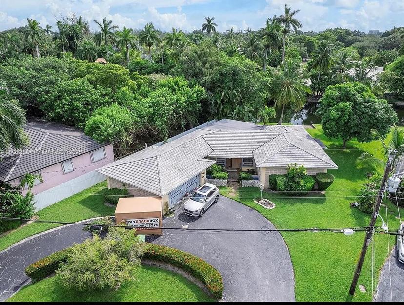 Picture of 11501 W Biscayne Canal Rd, Miami FL 33161
