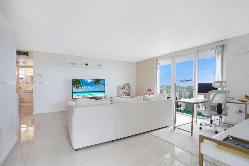 Picture of 7133 Bay Dr # 601, Miami Beach FL 33141