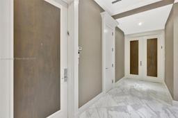 Picture of 2000 Island Blvd # 203, Aventura, FL 33160