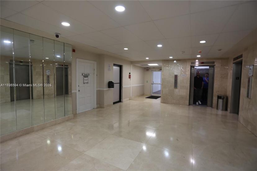 Picture of 5005 Collins Ave # 522, Miami Beach FL 33140