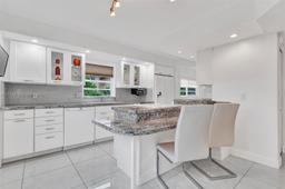 Picture of 1605 Abaco Dr # A3, Coconut Creek, FL 33066