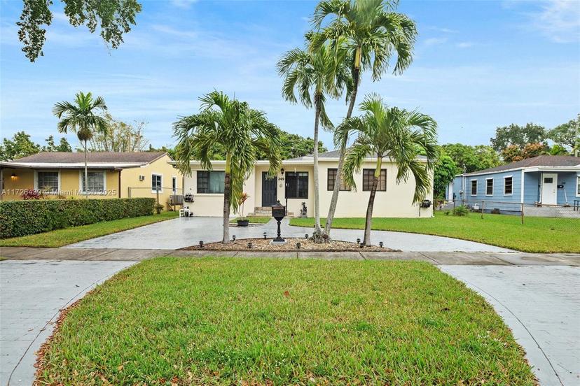 Picture of 249 Carlisle Dr, Miami Springs FL 33166