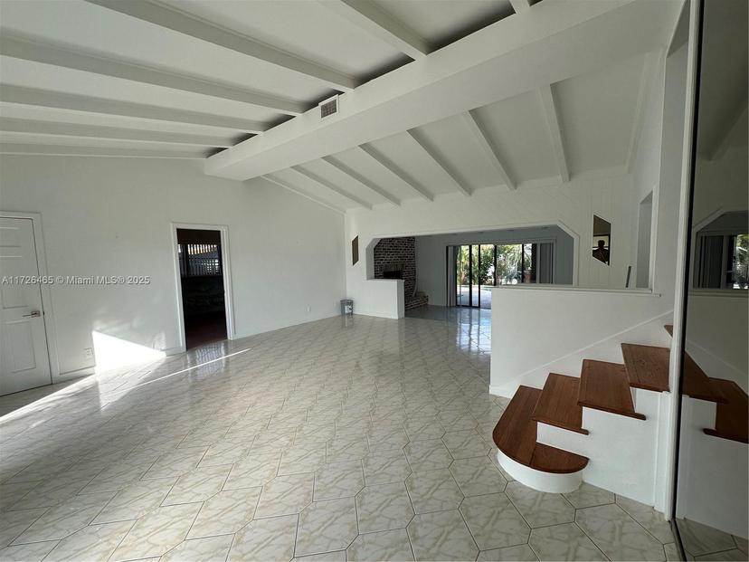 Picture of 2454 Tortugas Ln, Fort Lauderdale FL 33312