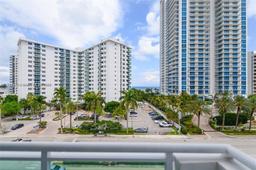 Picture of 3000 S Ocean Dr # 502, Hollywood, FL 33019