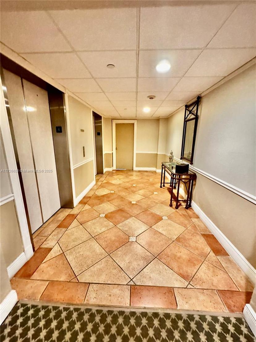 Picture of 77 Crandon Blvd # 4C, Key Biscayne FL 33149
