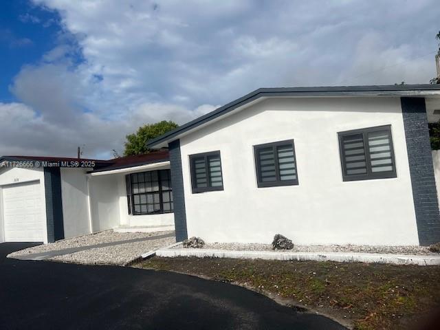 Picture of 2630 NW 44Th Ter, Lauderhill, FL 33313