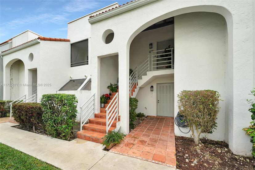 Picture of 3545 Magellan Cir # 5, Aventura FL 33180
