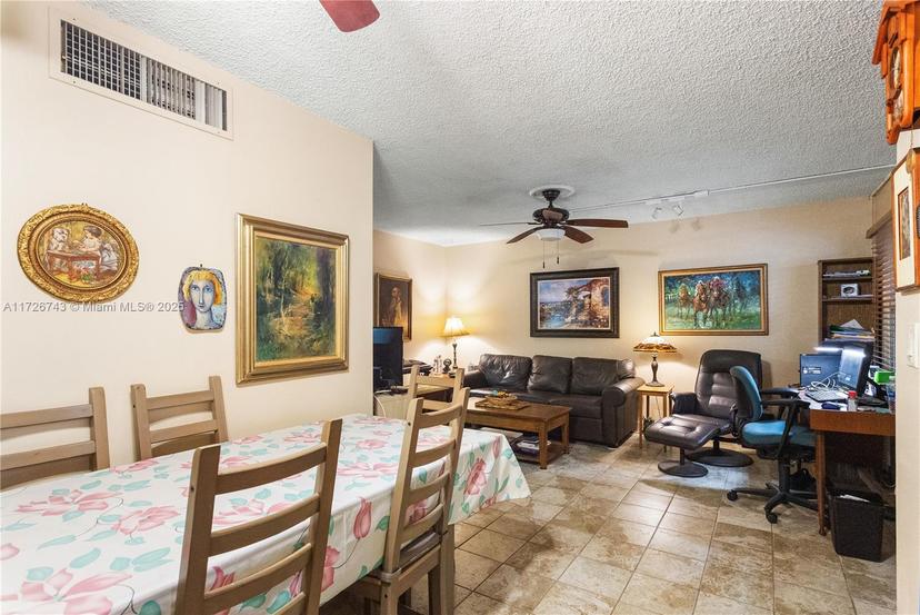 Picture of 1425 Arthur St # 205A, Hollywood FL 33020
