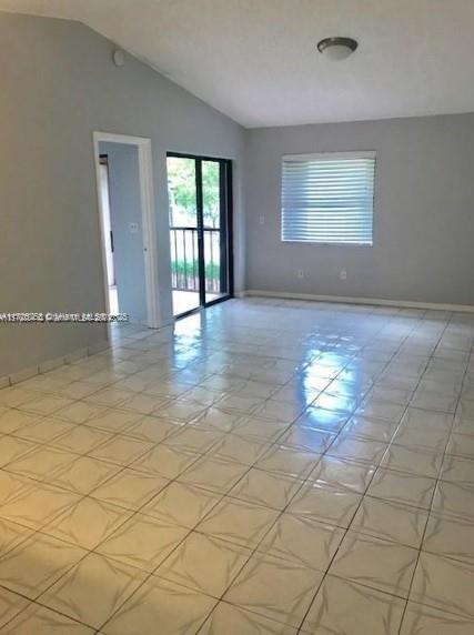 Picture of 9810 Hammocks Blvd # 202, Miami, FL 33196