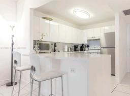 Picture of 2301 Collins Ave # 423, Miami Beach, FL 33139