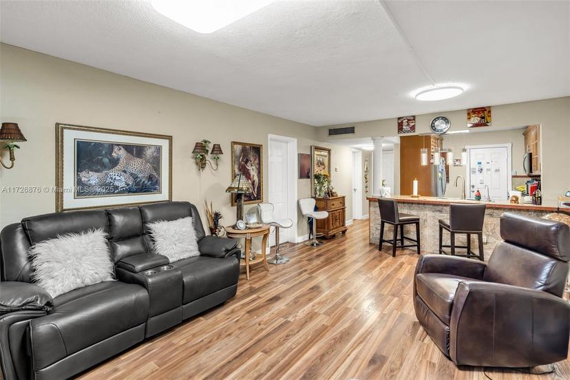 Picture of 1400 NE 191St St # 120, Miami FL 33179