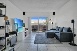 Picture of 10900 SW 104Th St # 216, Miami, FL 33176