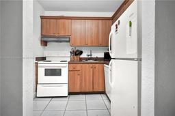 Picture of 10900 SW 104Th St # 216, Miami, FL 33176