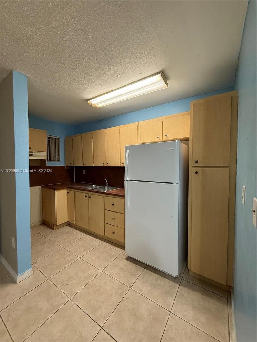 Picture of 1525 NW 19Th Ter # 25, Miami FL 33125