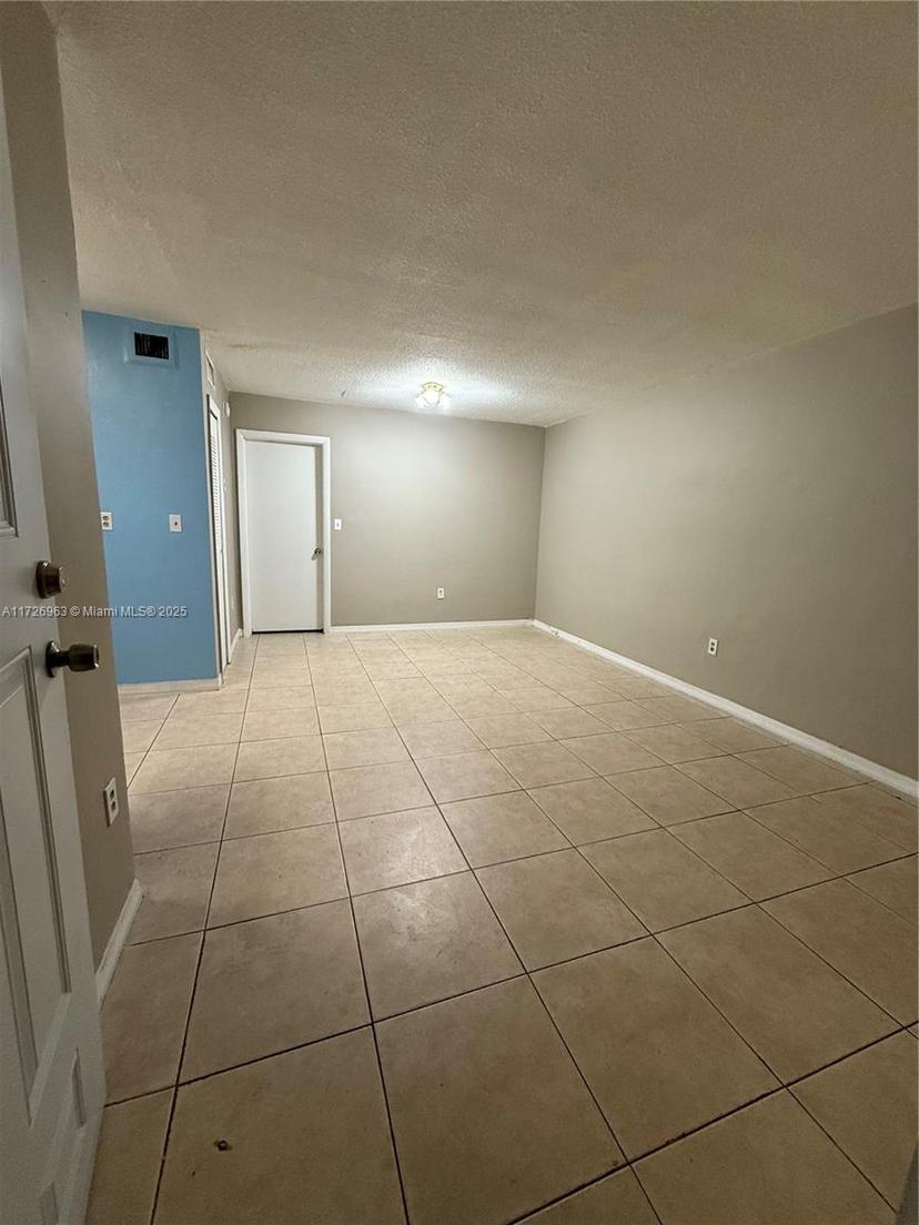 Picture of 1525 NW 19Th Ter # 25, Miami FL 33125