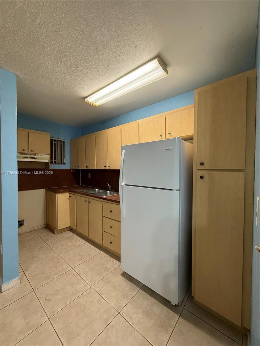 Picture of 1525 NW 19Th Ter # 25, Miami FL 33125