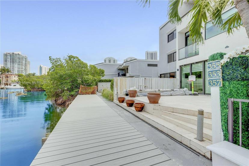 Picture of 357 Poinciana Dr # 1111, Sunny Isles Beach FL 33160