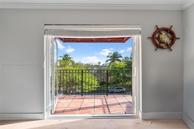 Picture of 1400 Salzedo St # 301, Coral Gables FL 33134