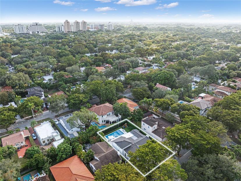 Picture of 440 Zamora Ave, Coral Gables FL 33134