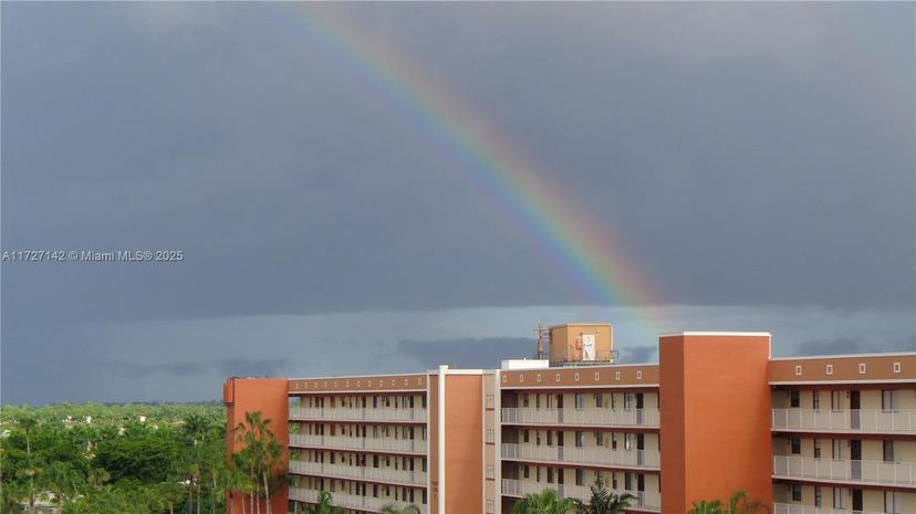 Picture of 7360 S Oriole Blvd # 806, Delray Beach FL 33446