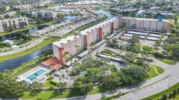 Picture of 7360 S Oriole Blvd # 806, Delray Beach, FL 33446