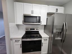 Picture of 13450 SW 3Rd St # 409D, Pembroke Pines, FL 33027