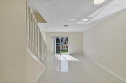 Picture of 2052 NE 167Th St # 123, North Miami Beach, FL 33162