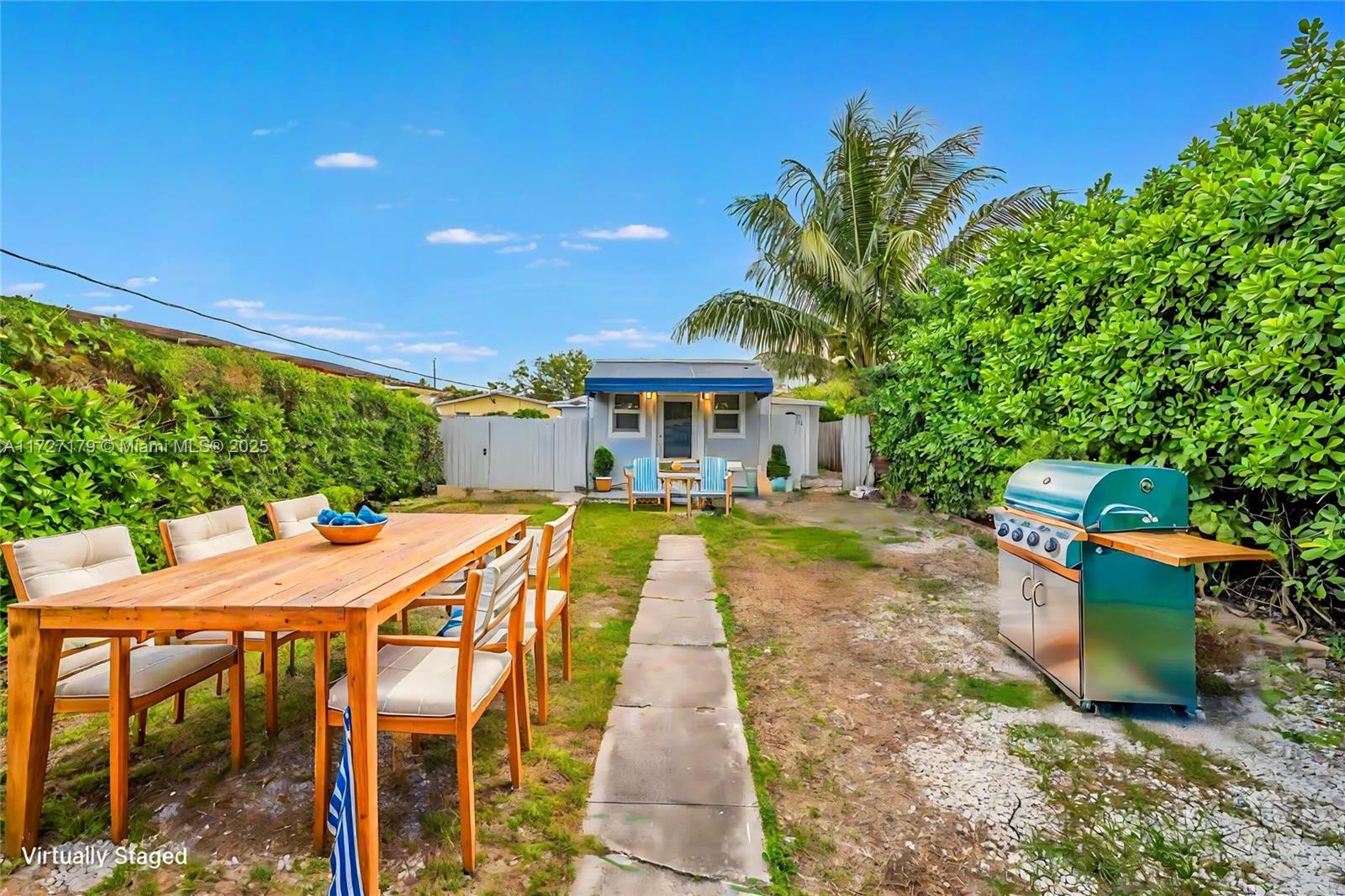 Picture of 2372 NW 34Th St, Miami, FL 33142