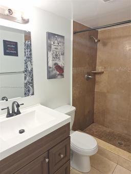 Picture of 3119 Oakland Shores Dr # C109, Oakland Park, FL 33309