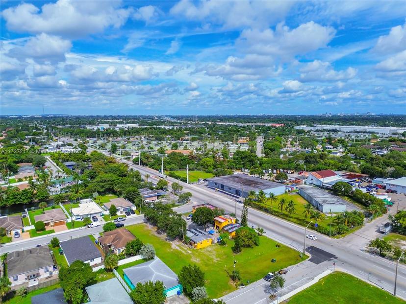Picture of 2725 NW 7Th St, Fort Lauderdale FL 33311