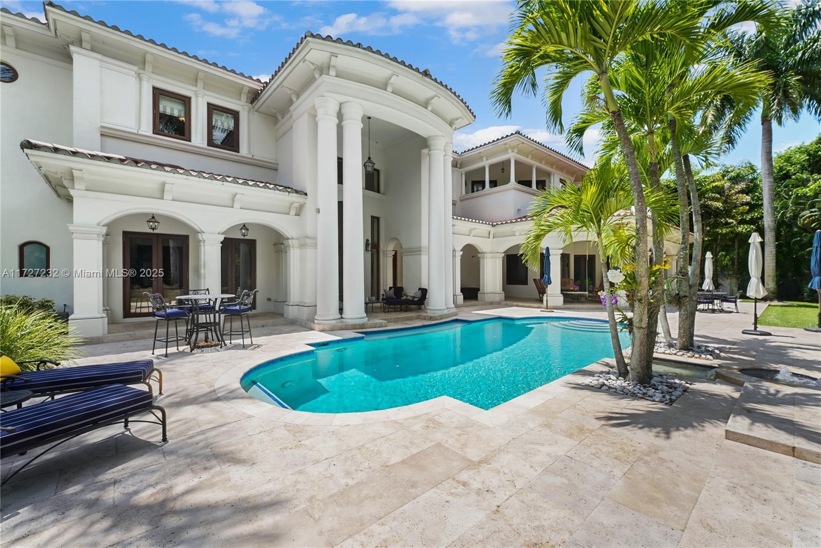 Picture of 12500 Vista Ln, Pinecrest, FL 33156